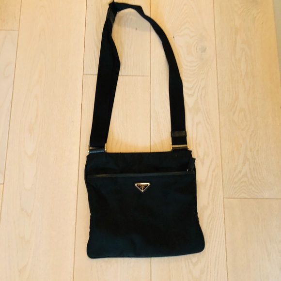 PRADA messenger bag - Picture 4 of 8